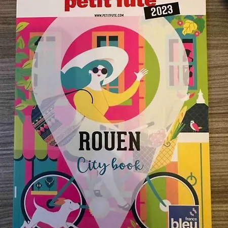 La Parenthese Apartment